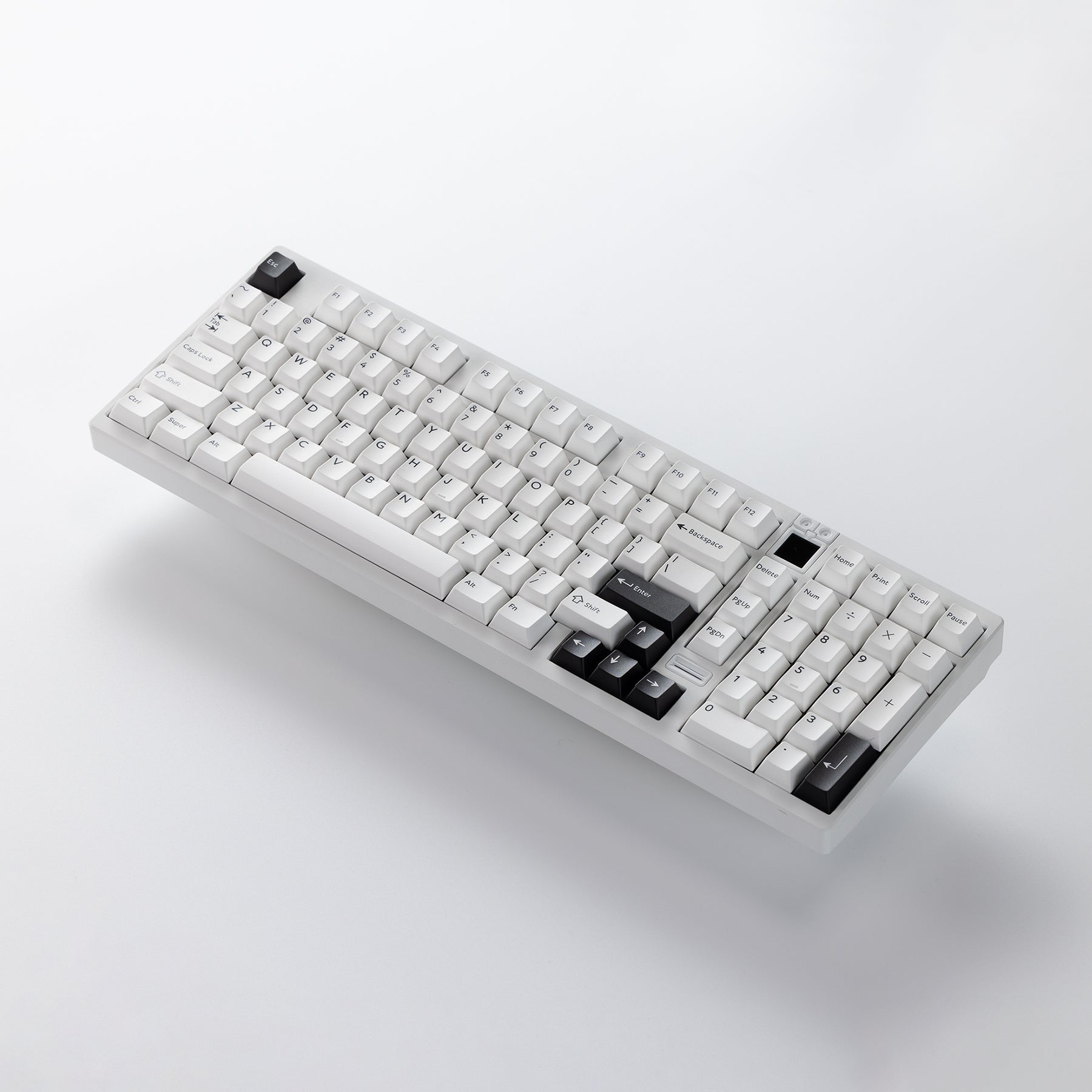 PBTfans BOW付きのAthena 1800、使用準備完了